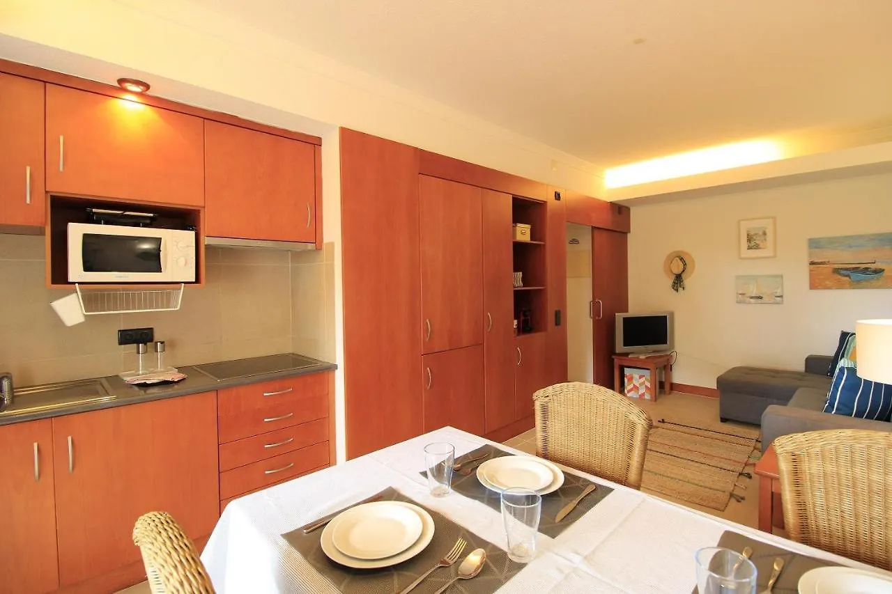 Vilamoura Cosy 3 With Pool By Homing Lägenhet